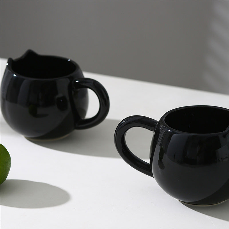 Hand Painted Cat Shaped Ceramic Mug for Coffee or Tea