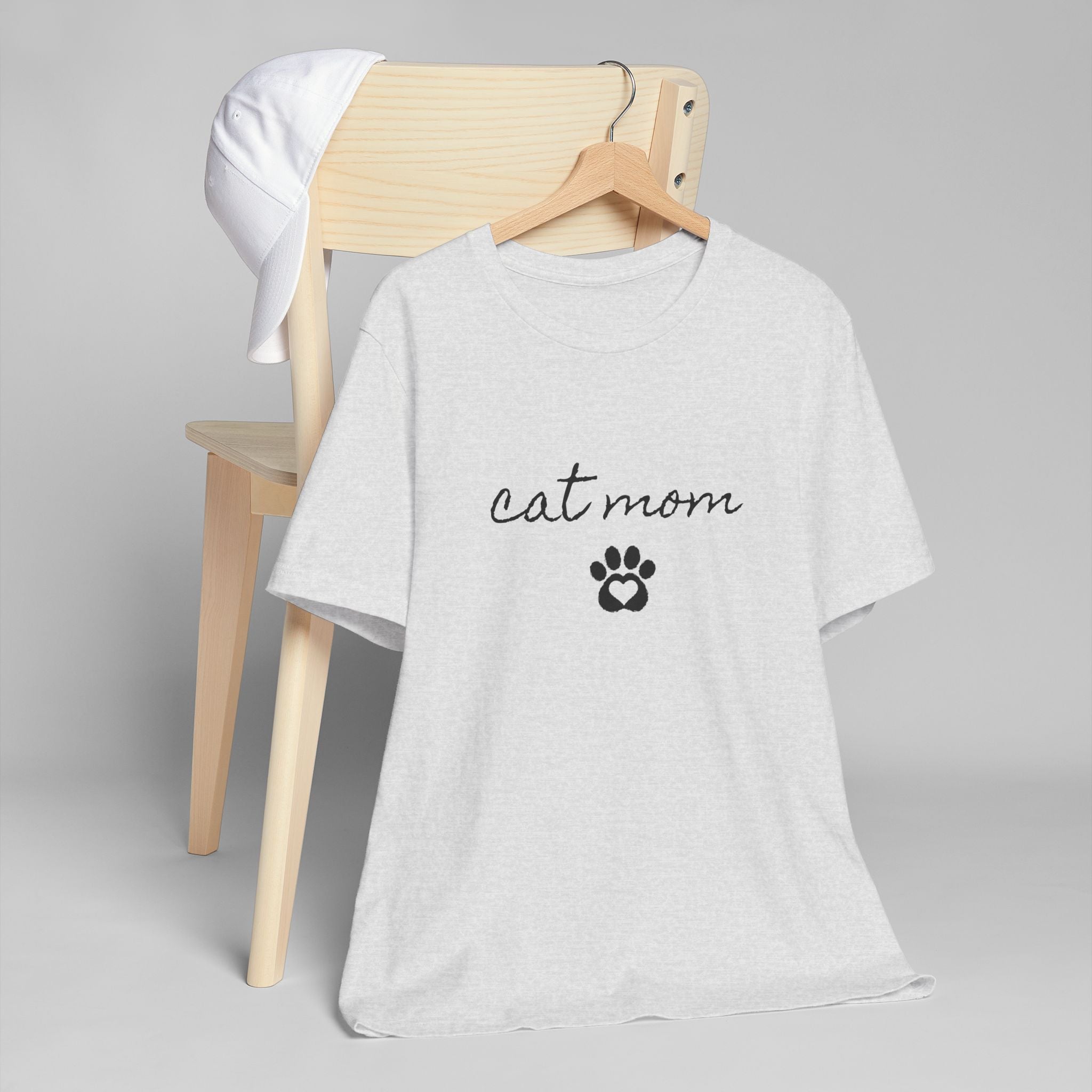 Cat Mom T-Shirt